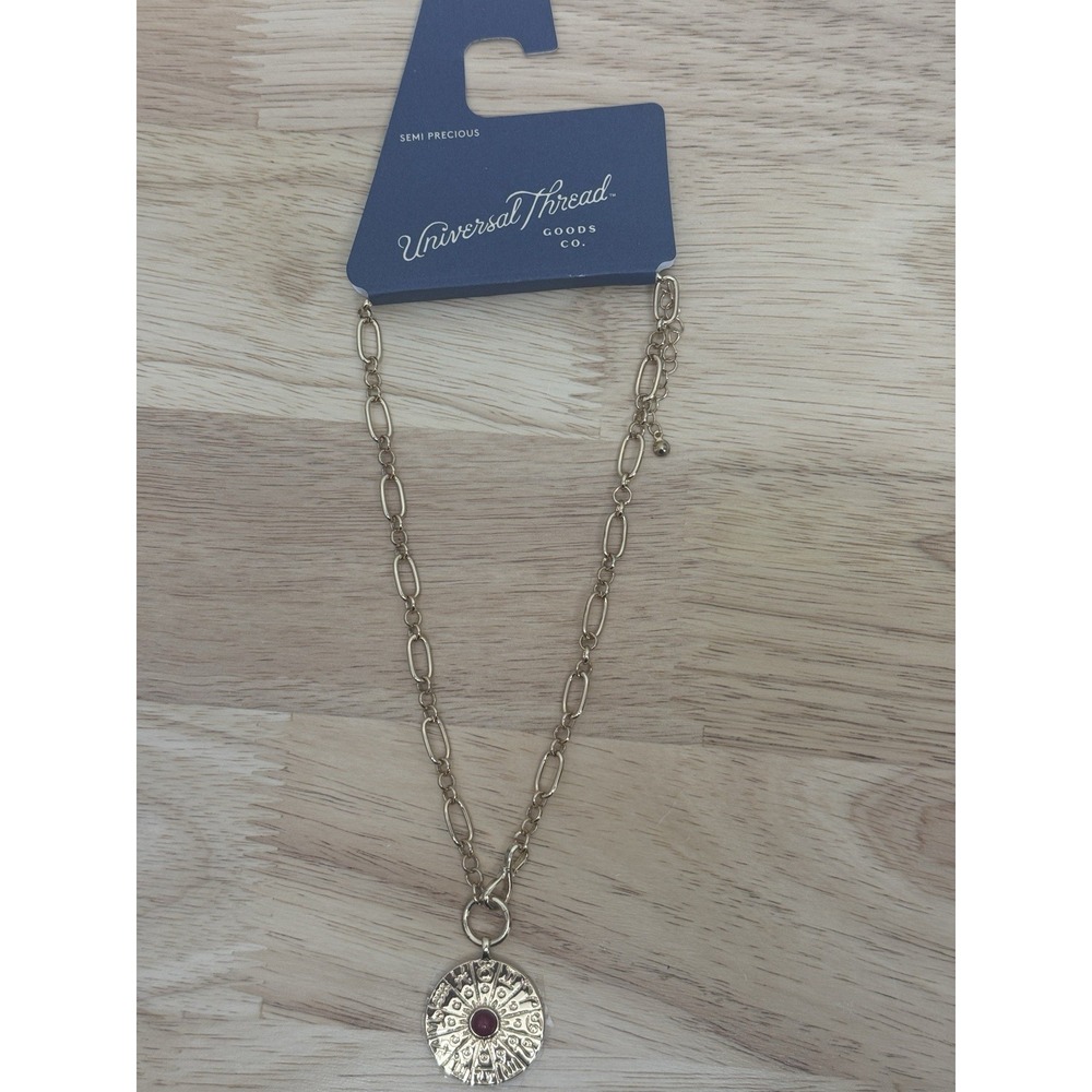 United Zodiac Pendant Necklace Universal Thread Gold Tone‎